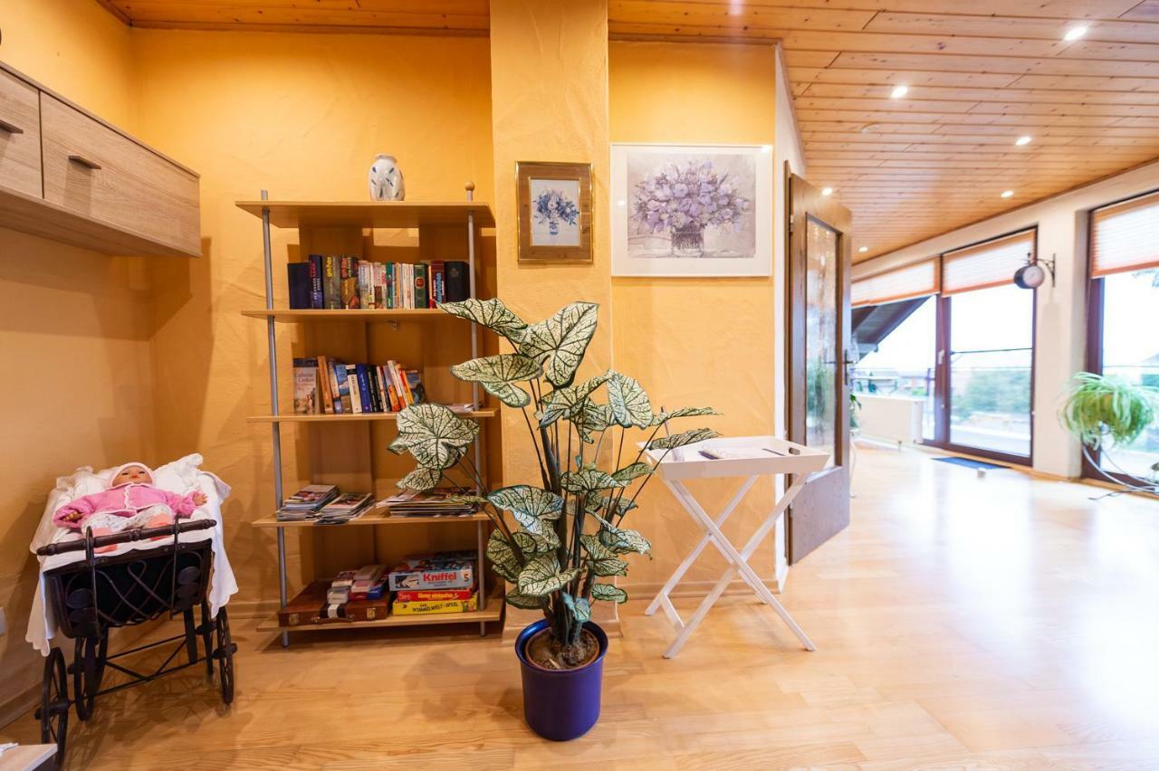 Ferienwohnung Virginija Ditscheid Εξωτερικό φωτογραφία